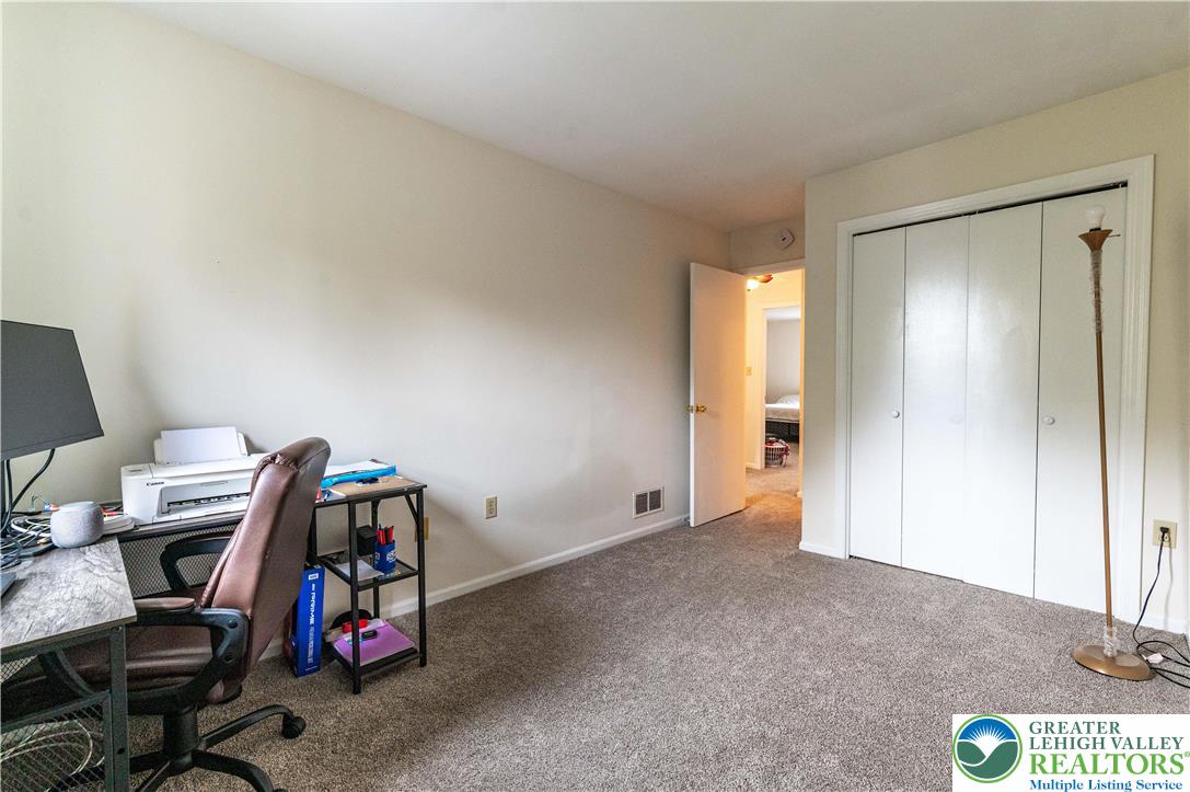 8315 Countryside Lane