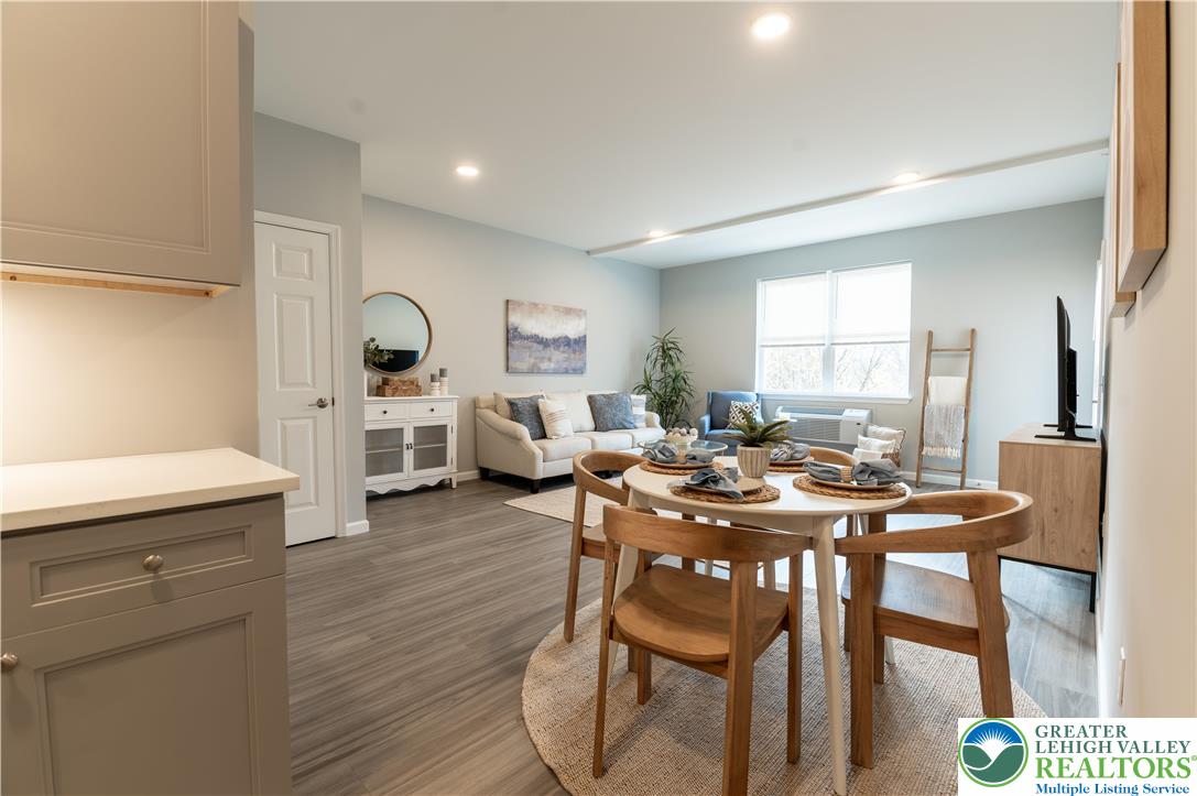 948 North Front Street C-10