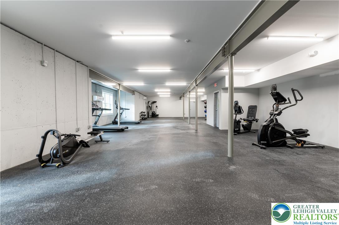 948 North Front Street C-10