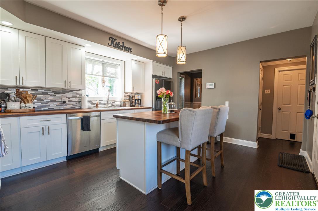 4131 Harrison Street