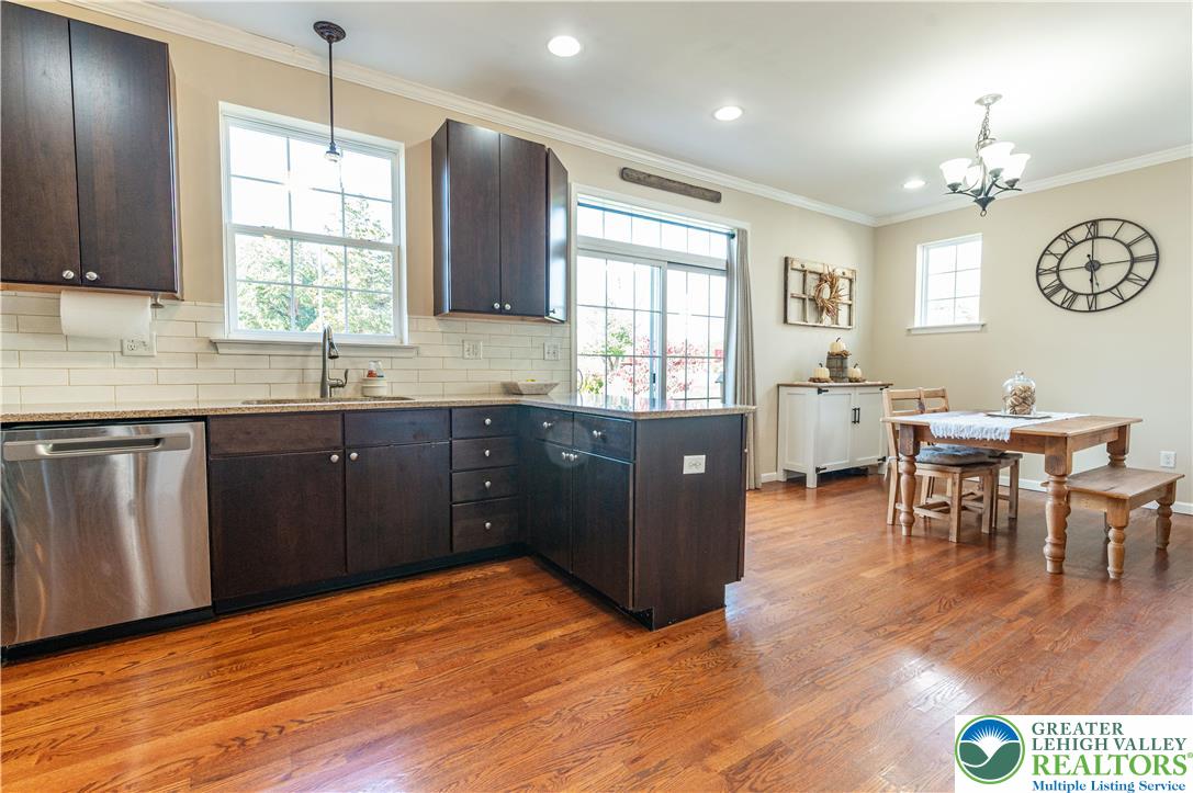 4488 Bellflower Way