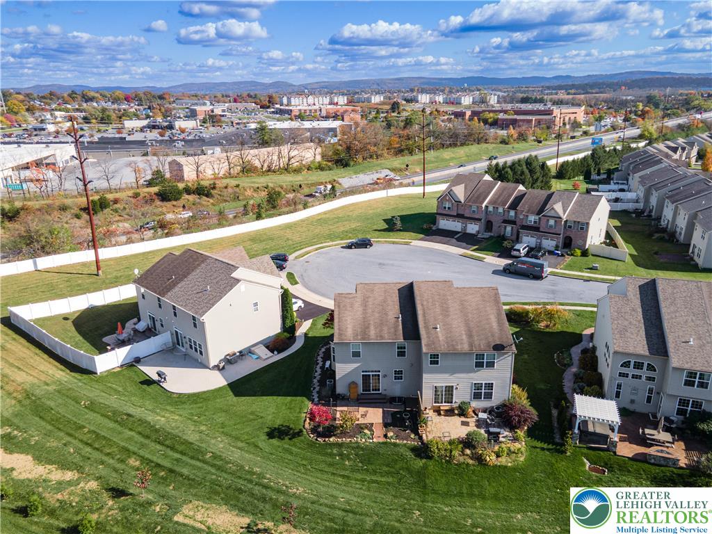 4488 Bellflower Way