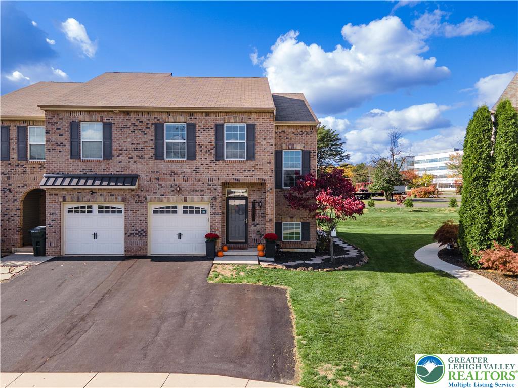 4488 Bellflower Way