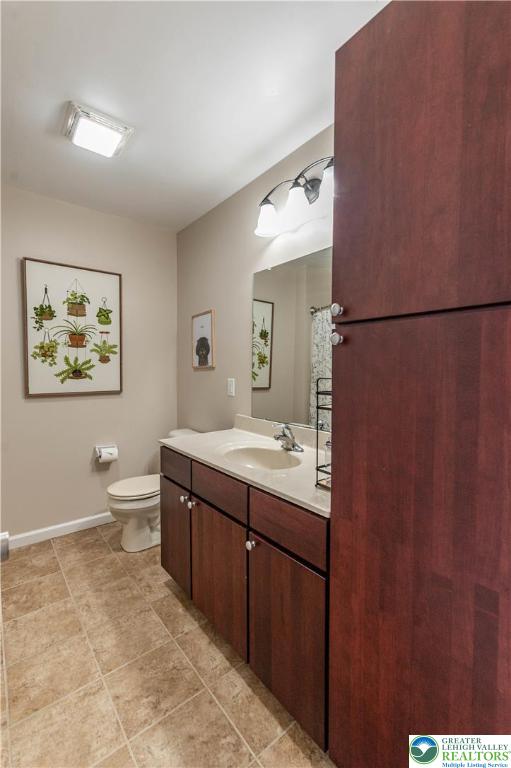 4488 Bellflower Way