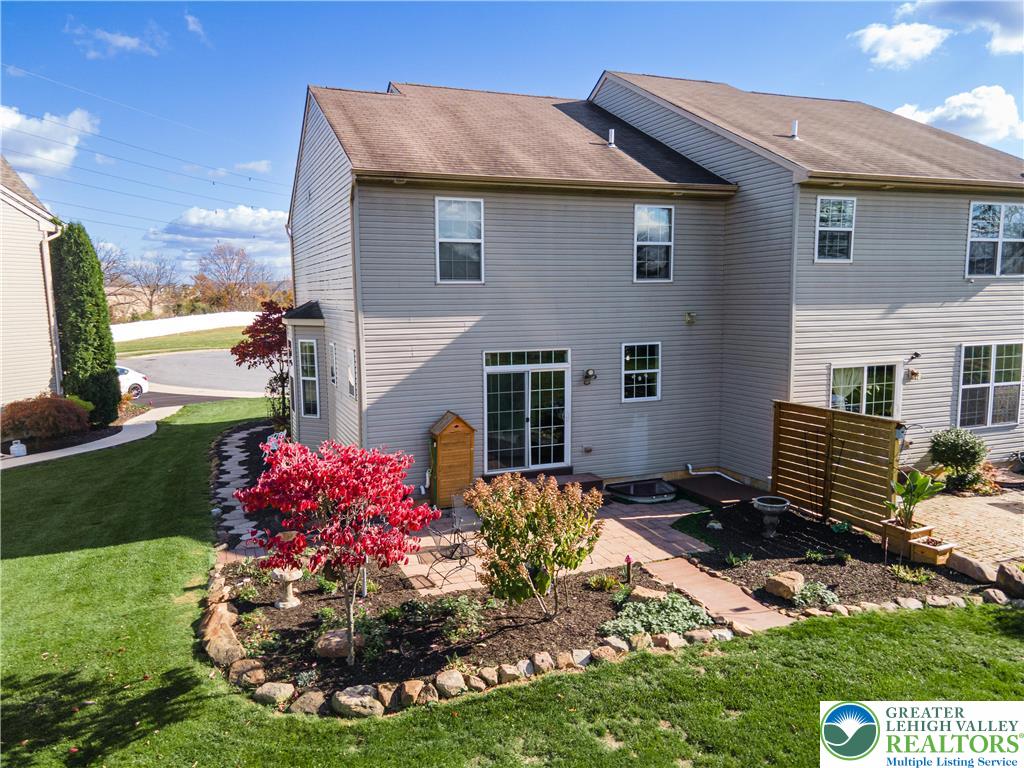 4488 Bellflower Way