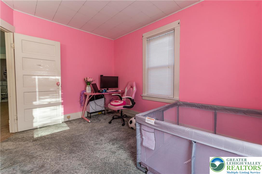 2824 Nazareth Road
