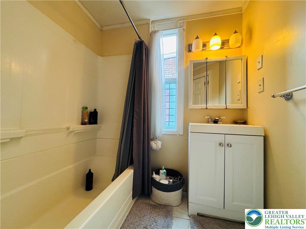 1523 West Chew Street