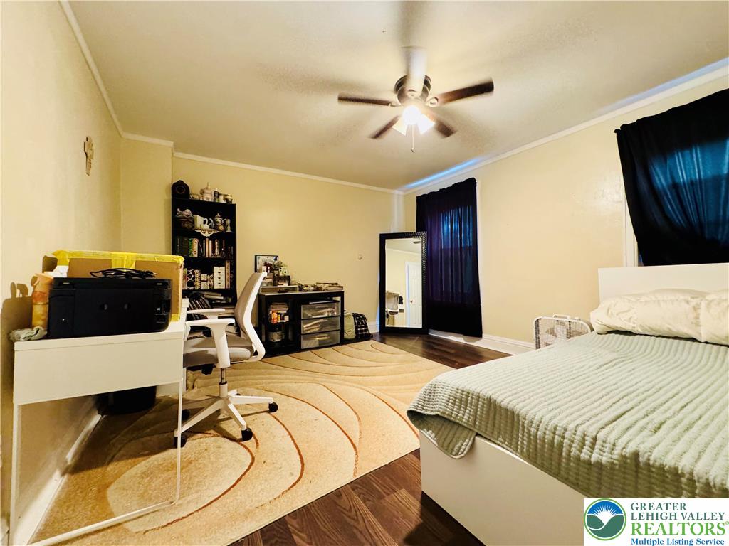 1523 West Chew Street