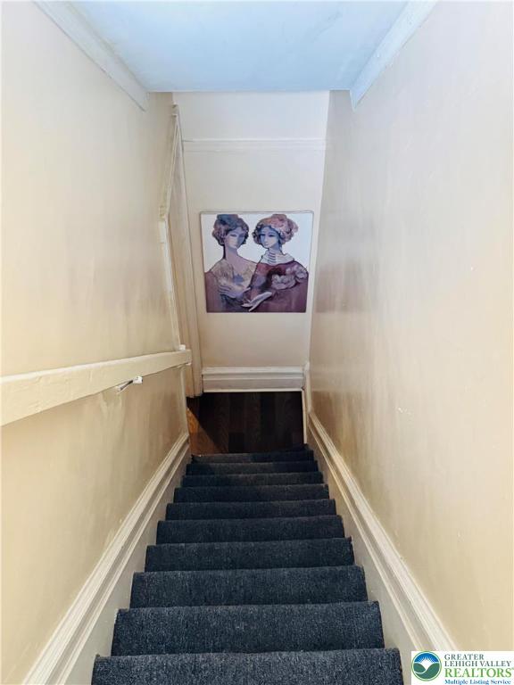 1523 West Chew Street