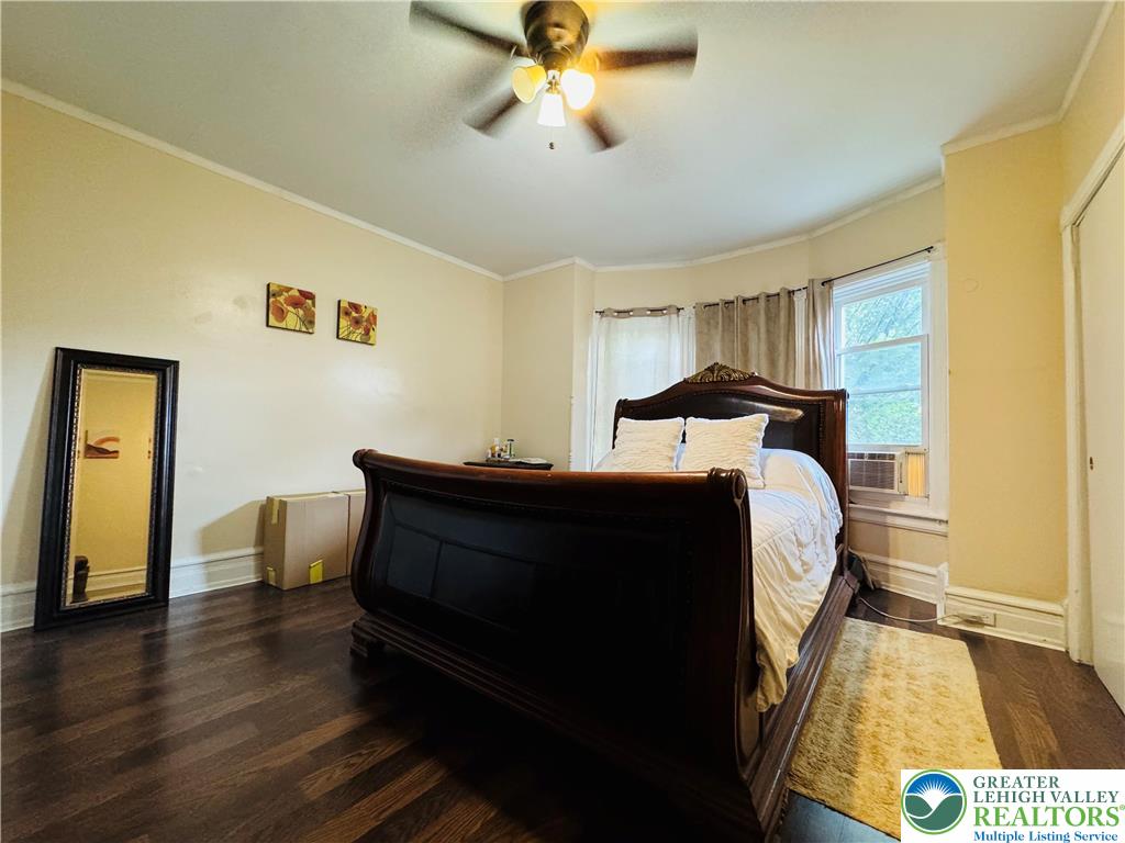 1523 West Chew Street