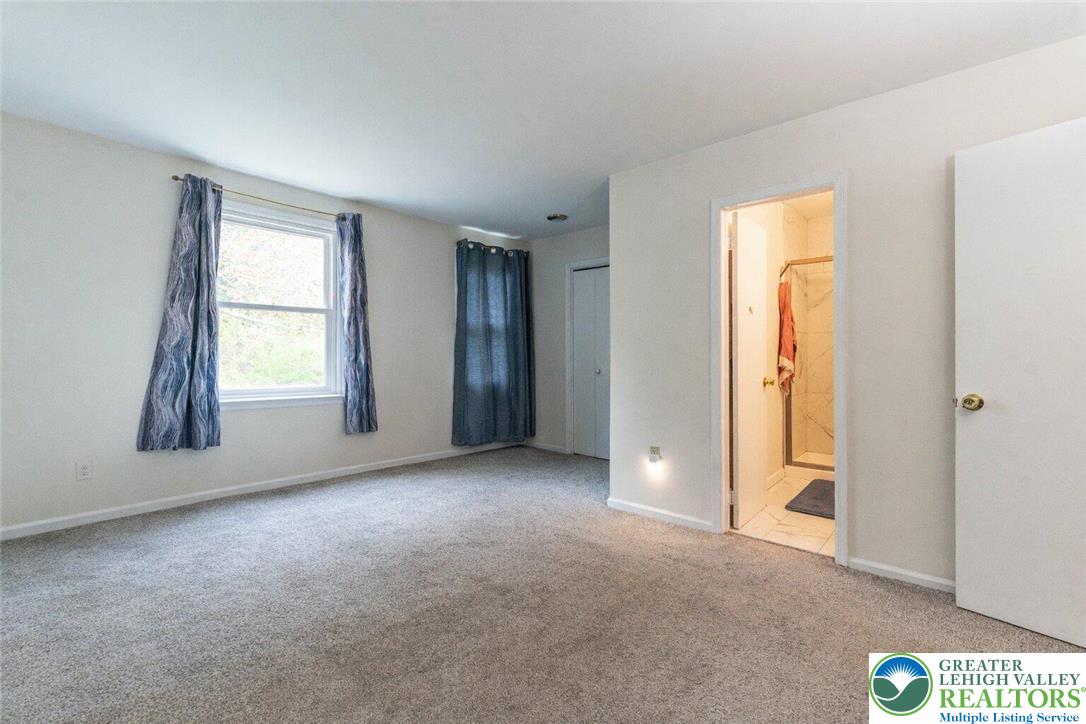 8315 Countryside Lane