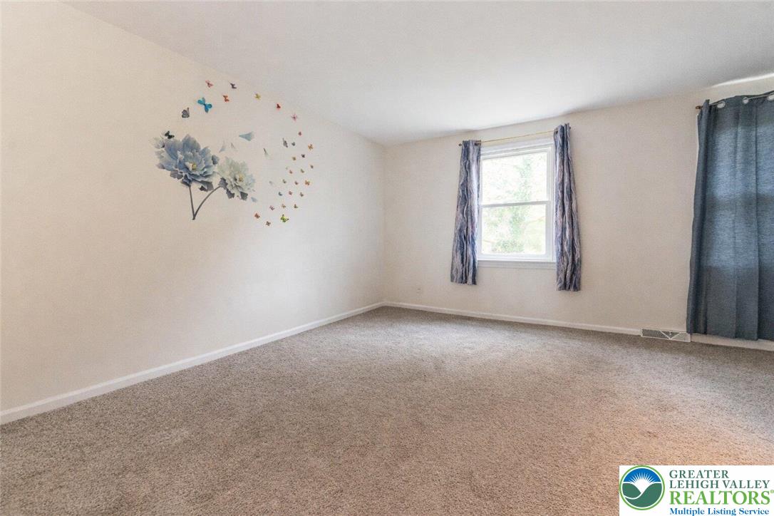 8315 Countryside Lane