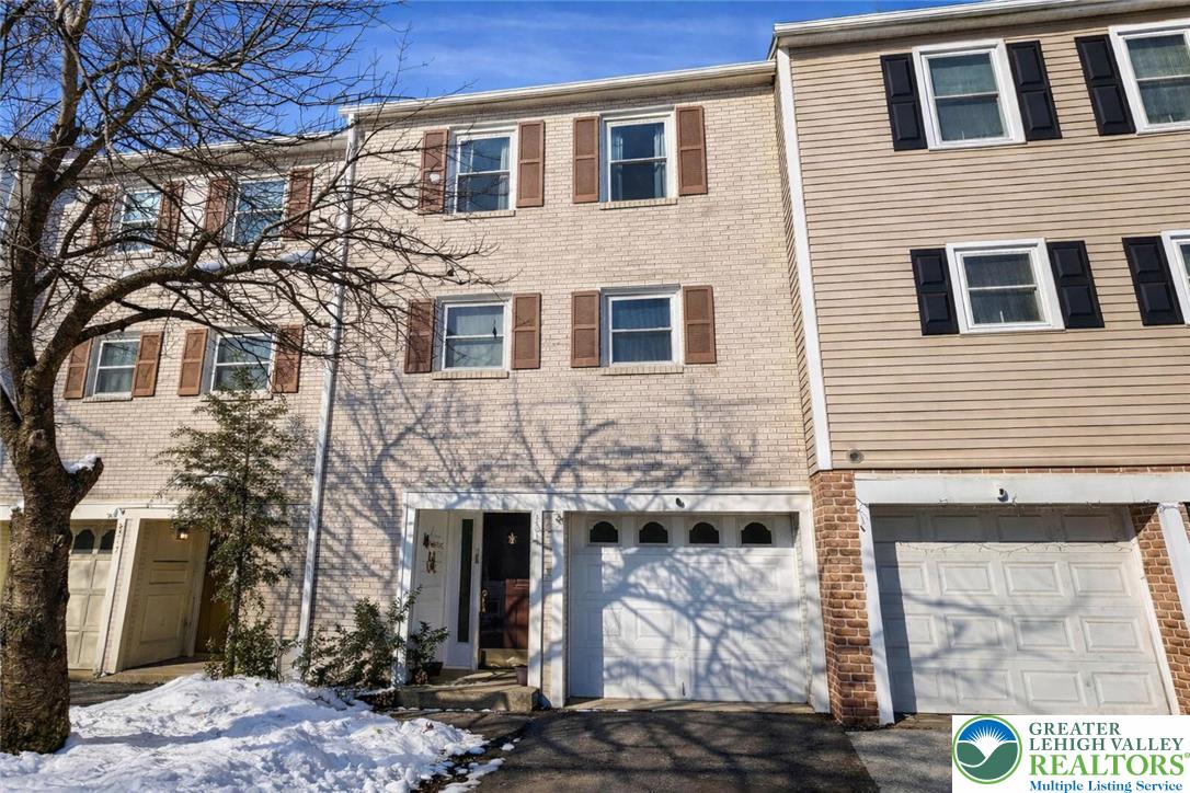 8315 Countryside Lane