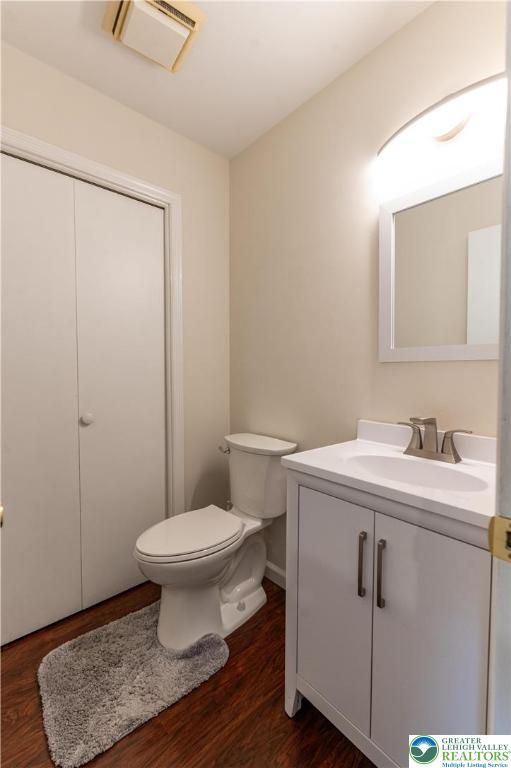 8315 Countryside Lane