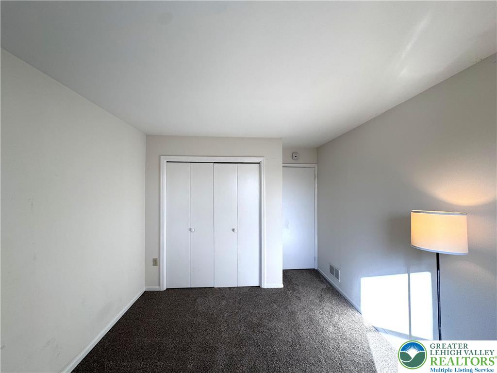 8315 Countryside Lane