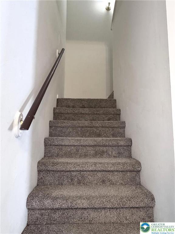 8315 Countryside Lane