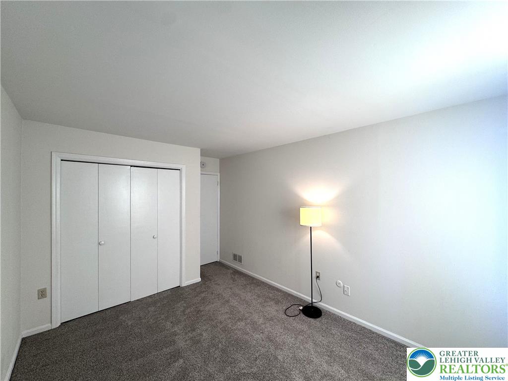 8315 Countryside Lane