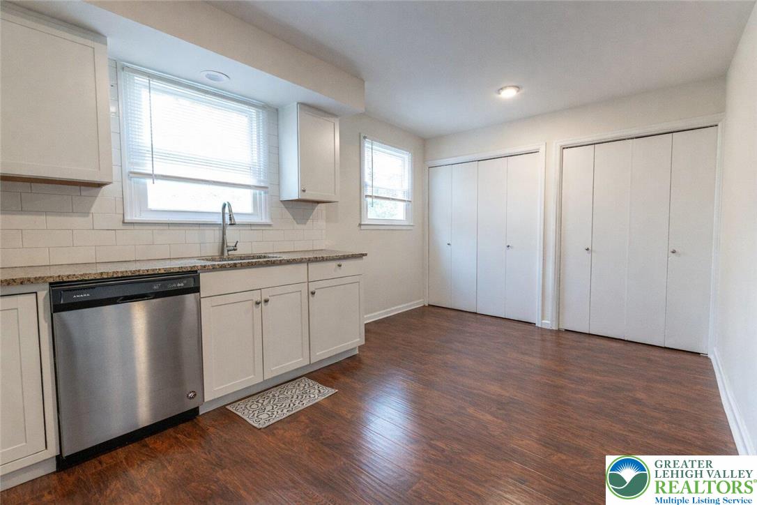 8315 Countryside Lane