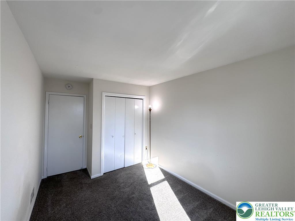 8315 Countryside Lane