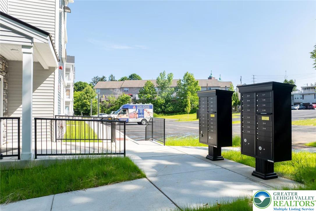 948 North Front Street C-5