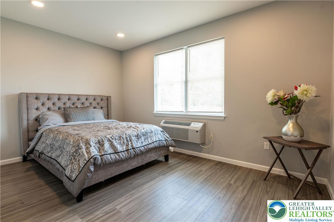 948 North Front Street C-5