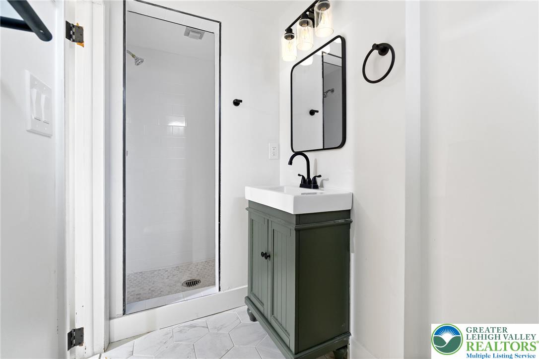 3015 Eisenhower Drive