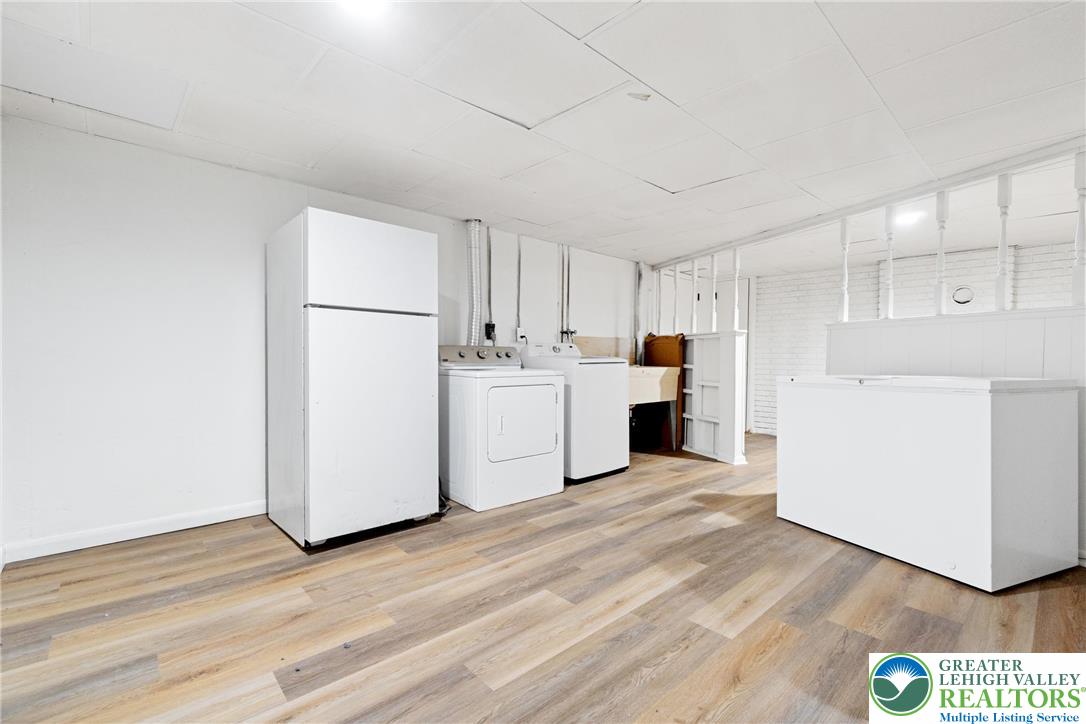 3015 Eisenhower Drive