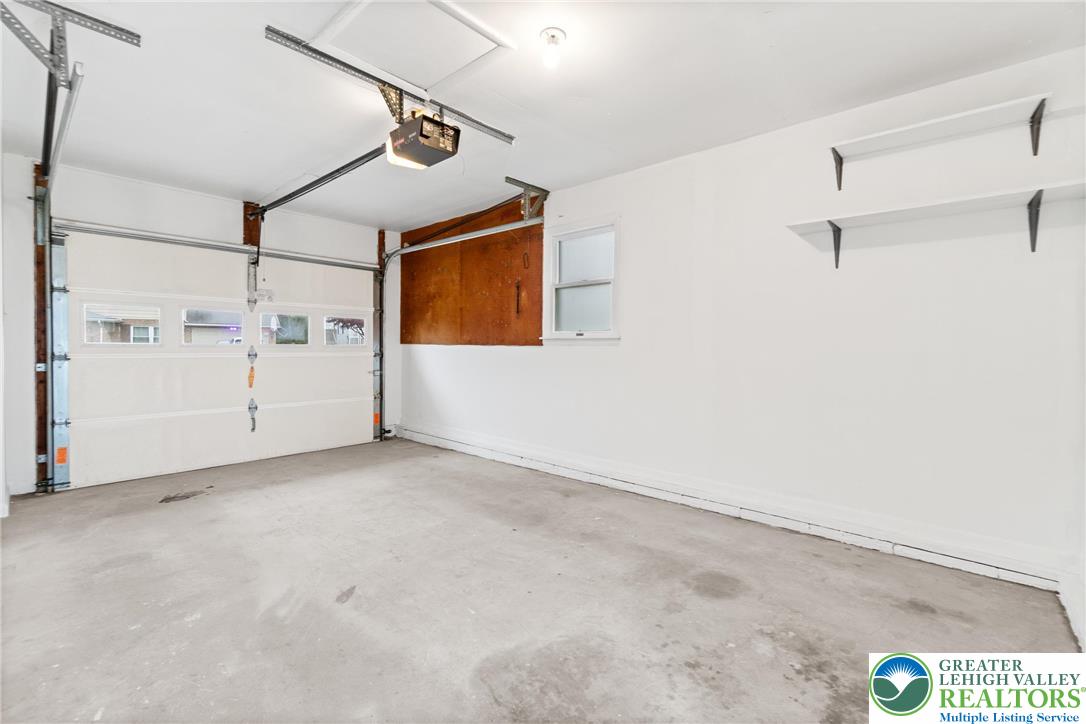 3015 Eisenhower Drive