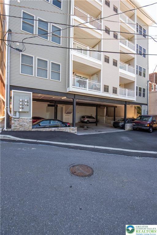 623 Walnut Avenue C2