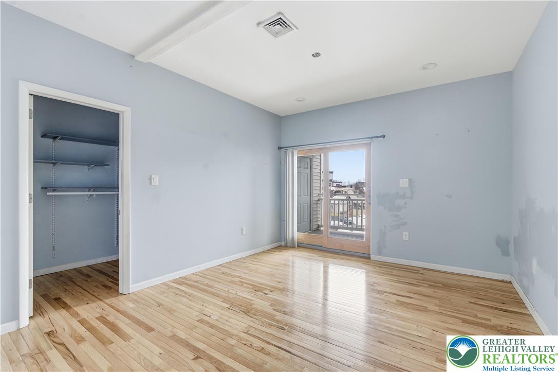 623 Walnut Avenue C2