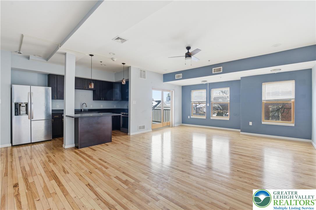 623 Walnut Avenue C2