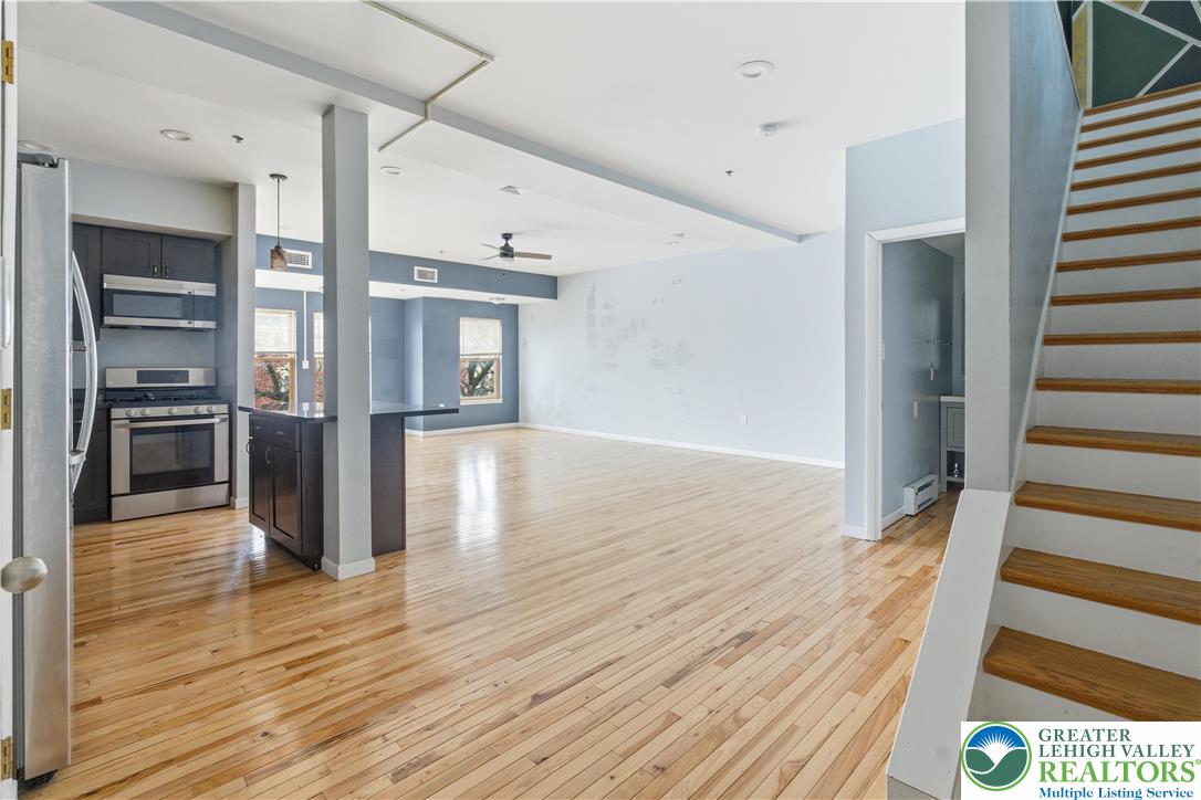 623 Walnut Avenue C2