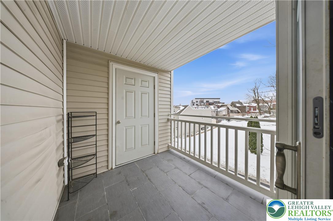 623 Walnut Avenue C2