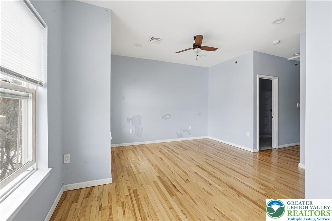 623 Walnut Avenue C2