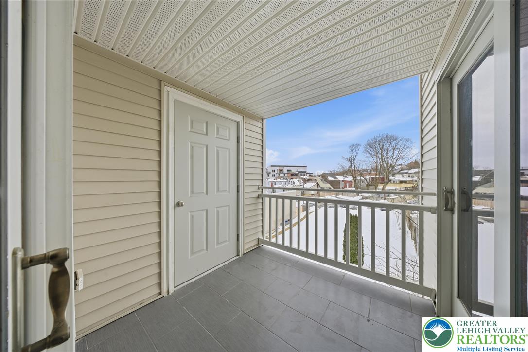 623 Walnut Avenue C2