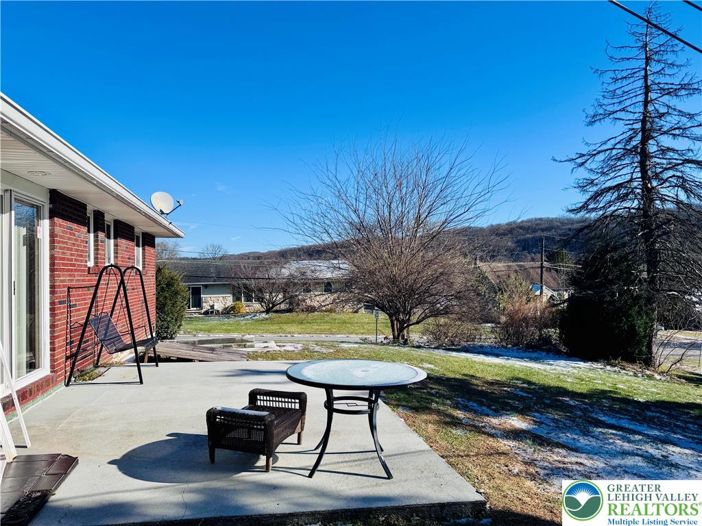 944 East Federal Street