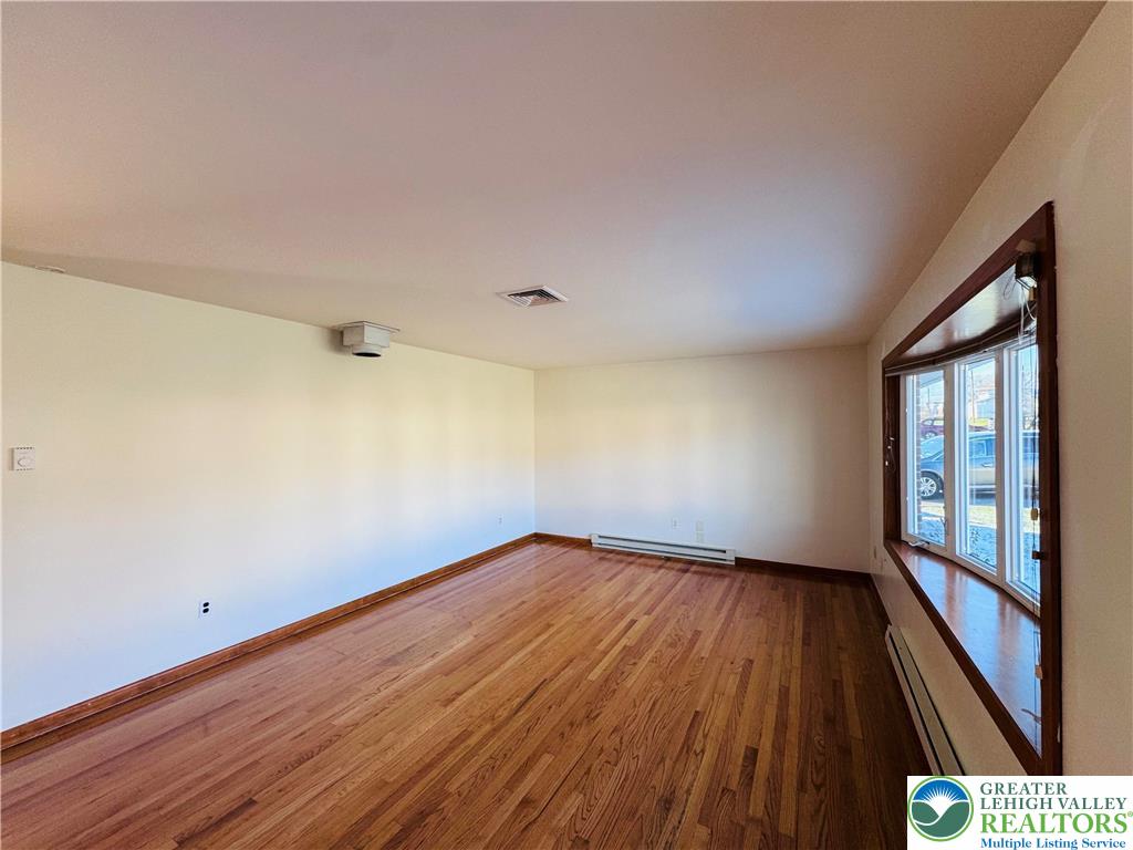 944 East Federal Street