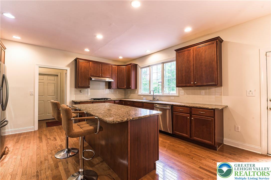 255 Rising Meadow Way