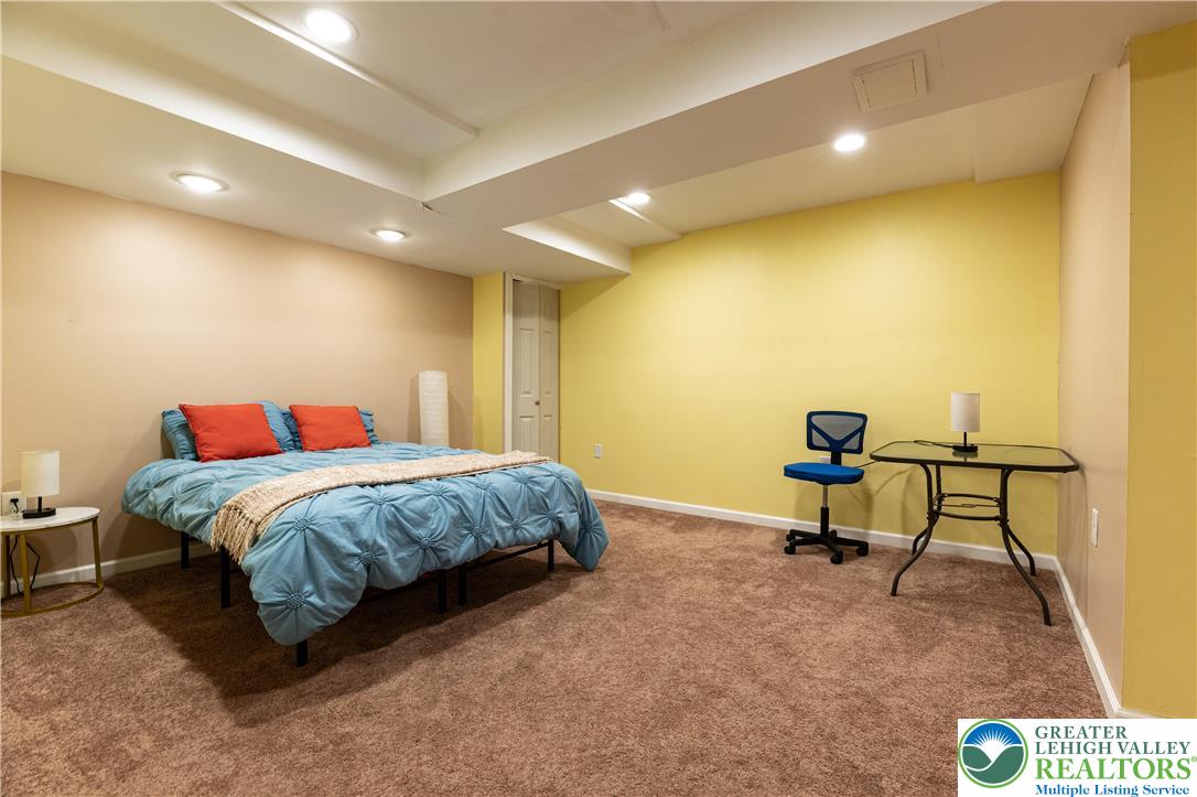 255 Rising Meadow Way