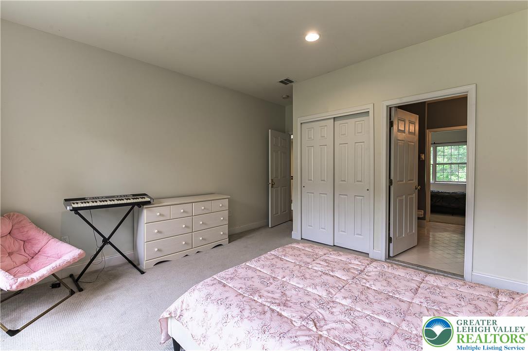 255 Rising Meadow Way