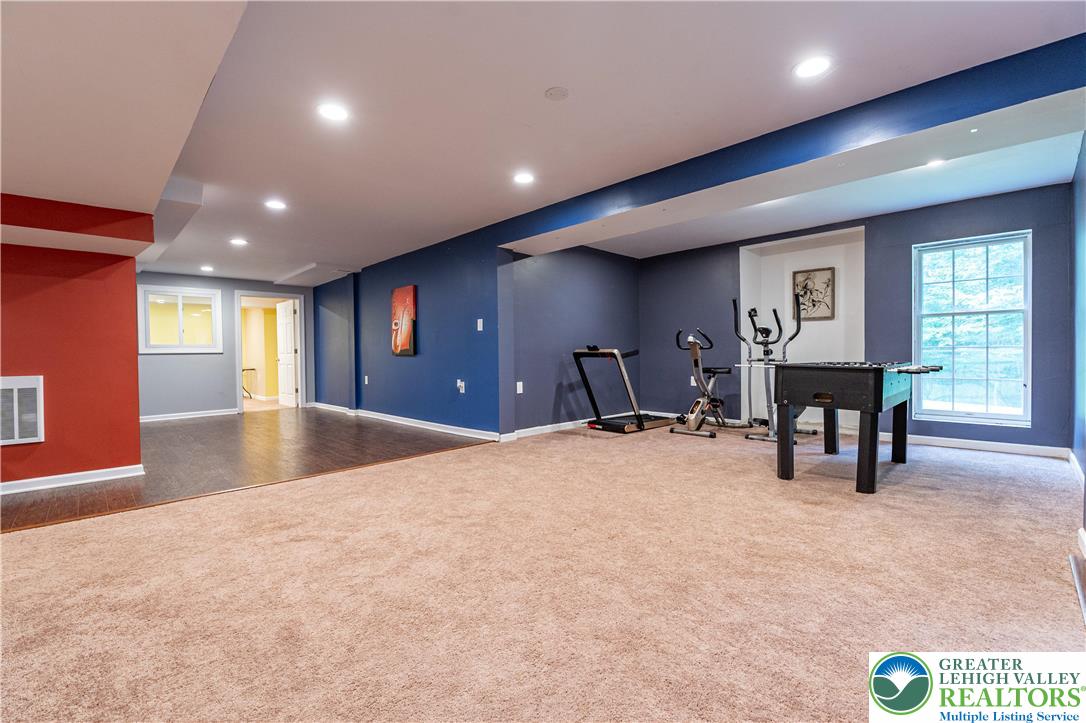 255 Rising Meadow Way