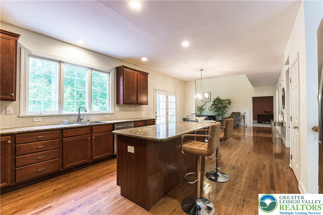 255 Rising Meadow Way