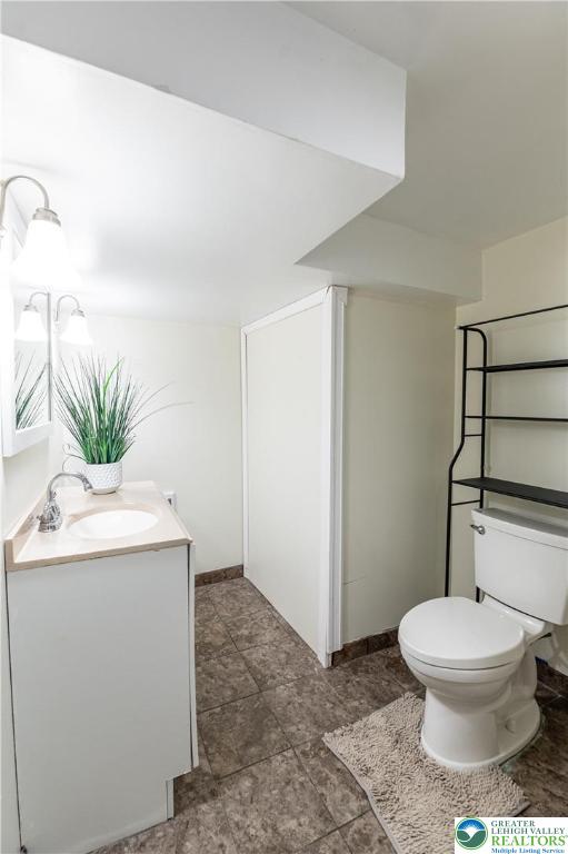 255 Rising Meadow Way