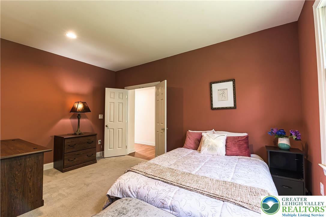 255 Rising Meadow Way