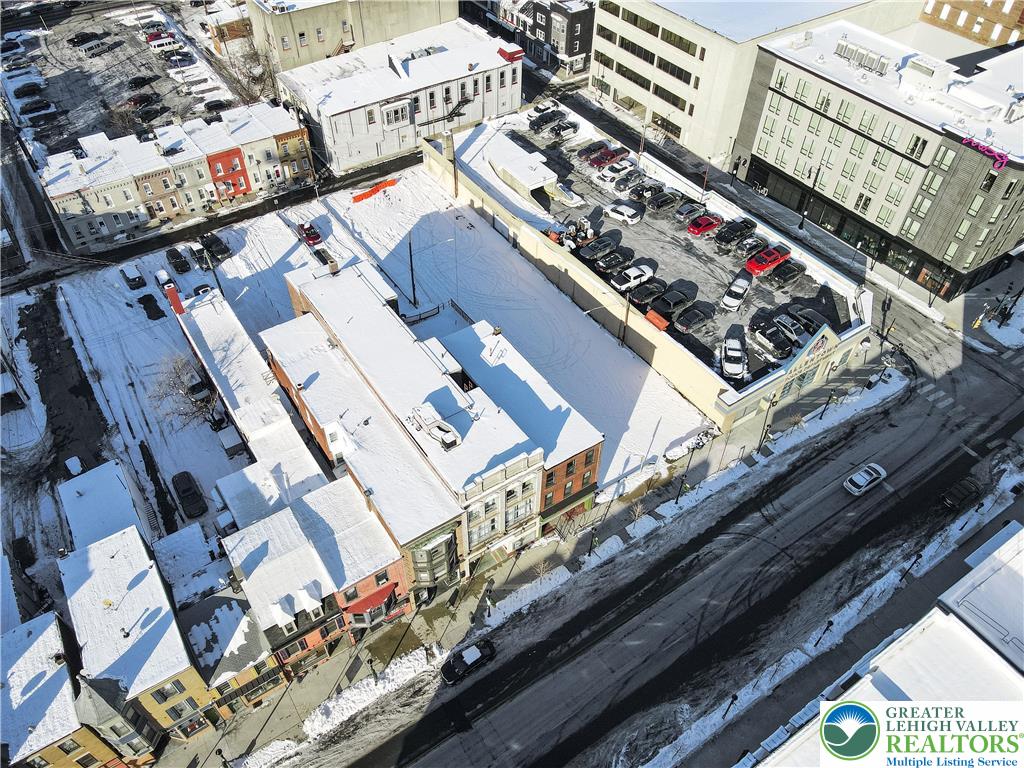 1015 West Hamilton Street