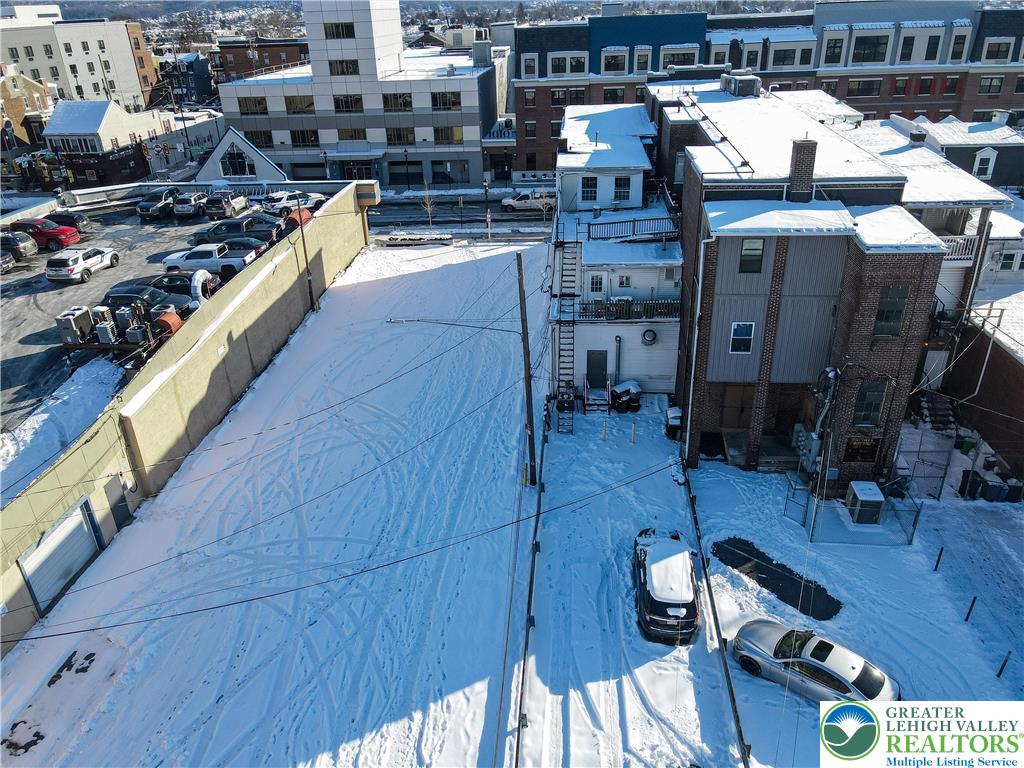 1015 West Hamilton Street