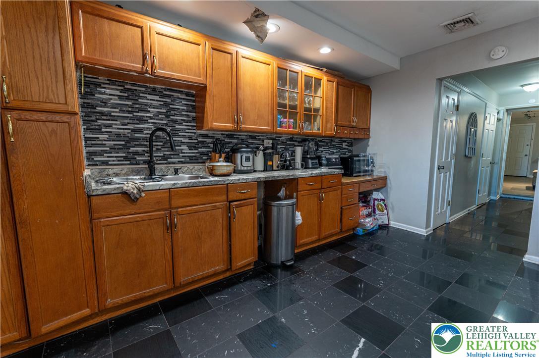 1015 West Hamilton Street