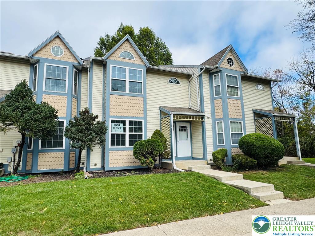 102 Quaker Drive
