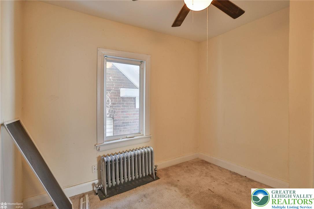 38 West Central Avenue