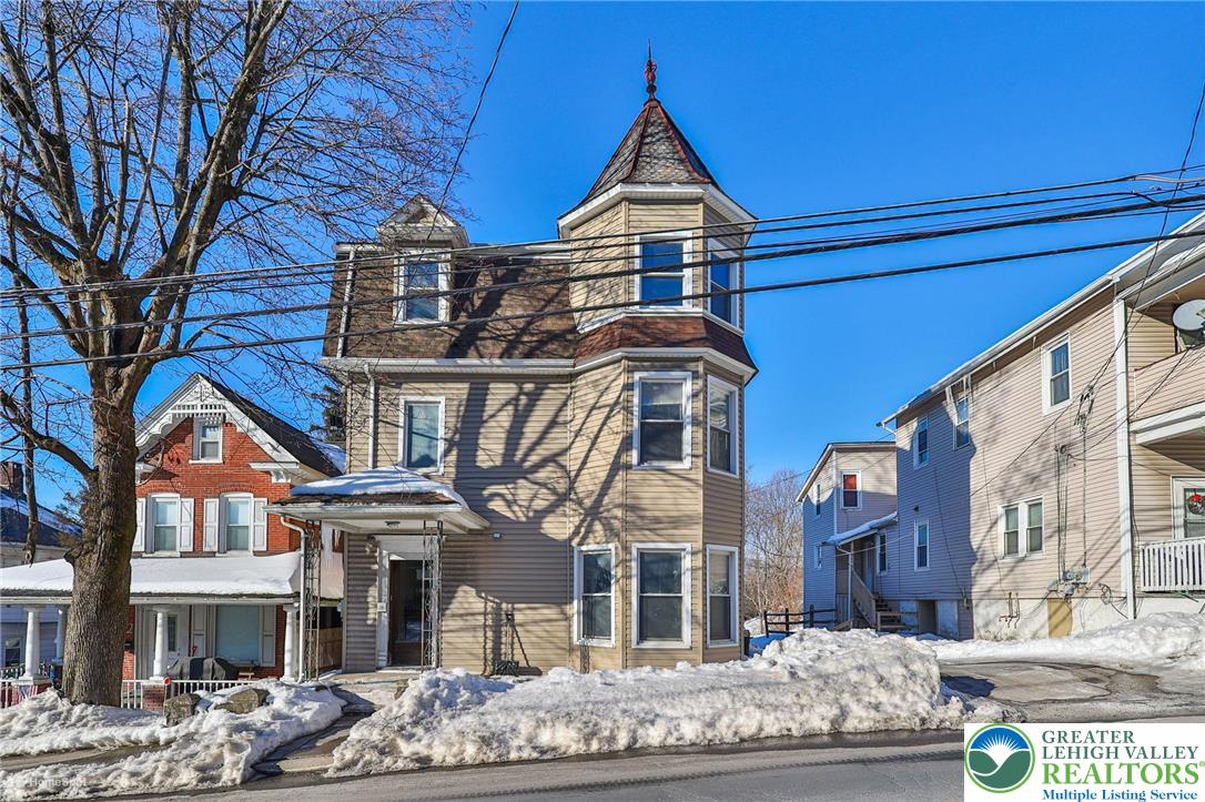 38 West Central Avenue